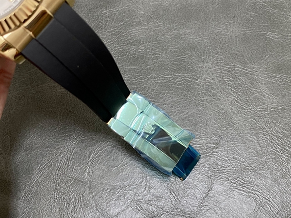 激安ロレックス着用イメージ